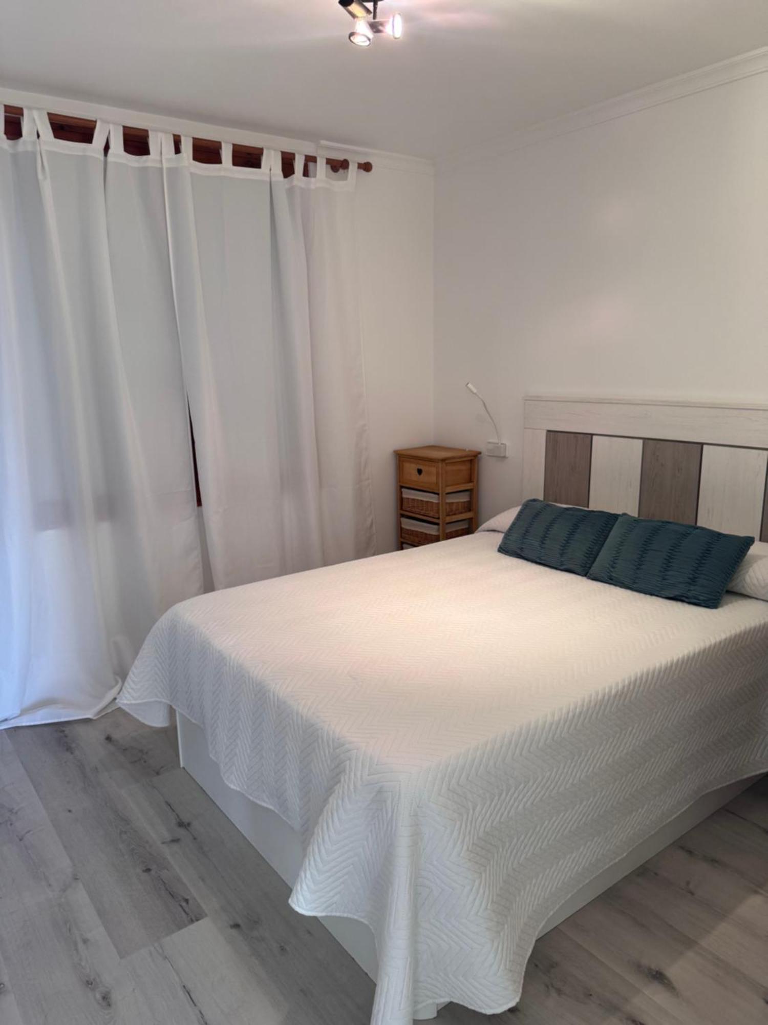 Horizonte Azul Apartment อัลเมรีอา ภายนอก รูปภาพ